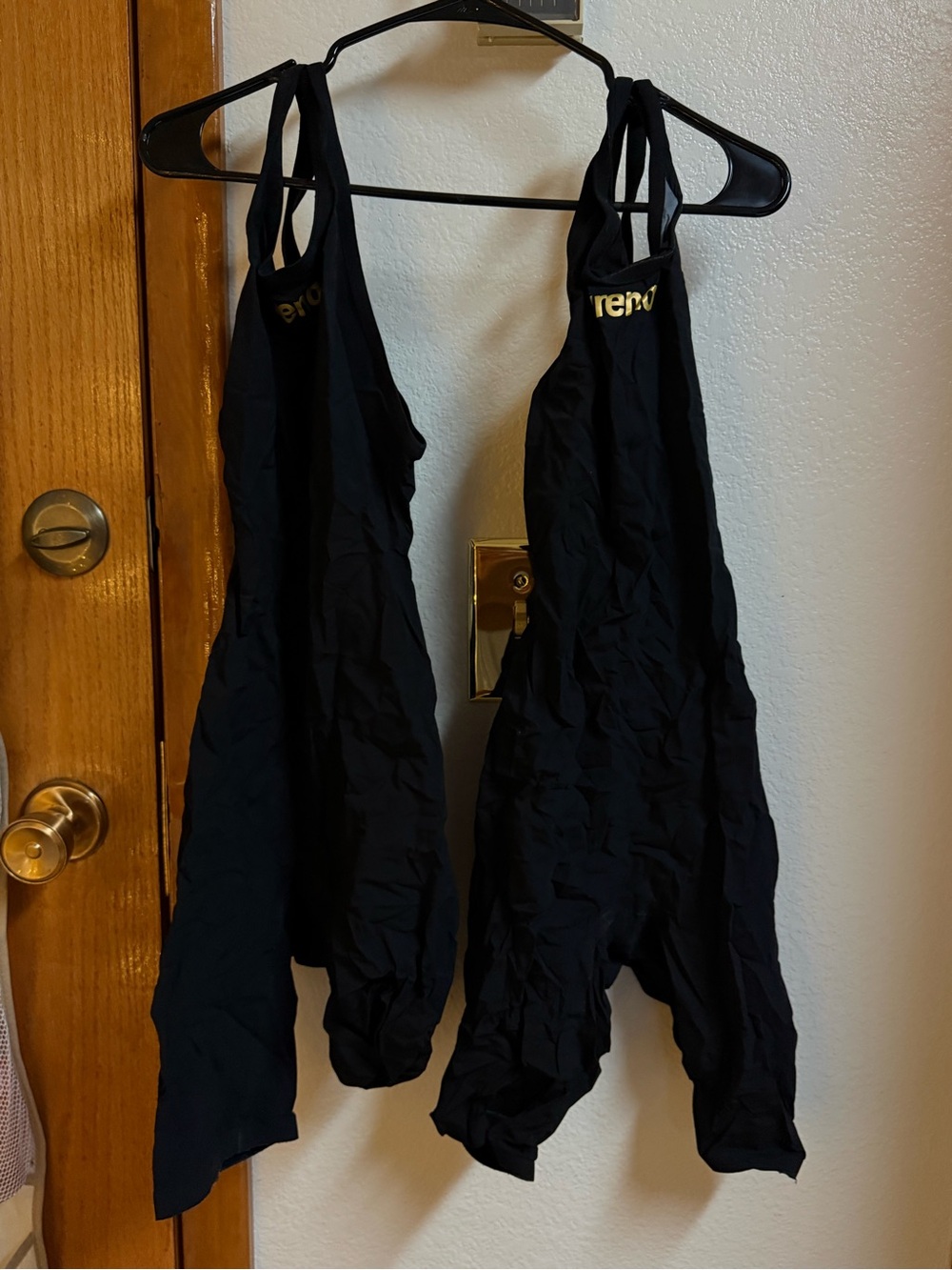 Two Arena Carbon Air Tech Suits